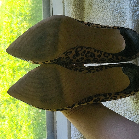 Apt. 9 Leopard Heels - Picture 7 of 8